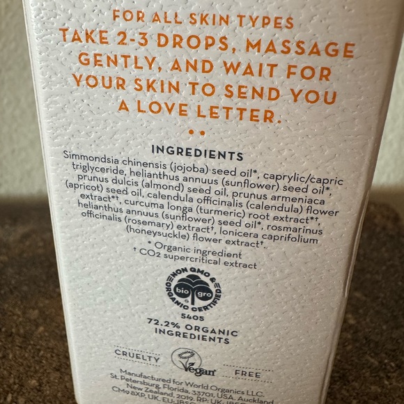 The Good Oil - Honeysuckle and Turmeric Face Oil - Picture 3 of 5